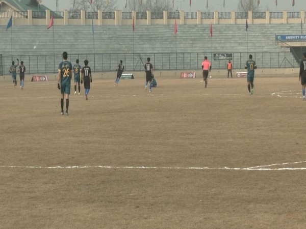 For the first time in Kashmir, a football tournament held amid severe cold conditions 