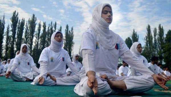 Yoga Saudi Arbi universities